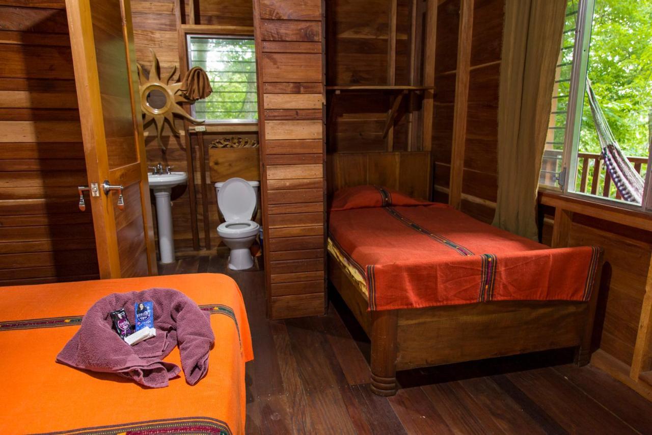 Hotel Mon Ami El Remate Εξωτερικό φωτογραφία
